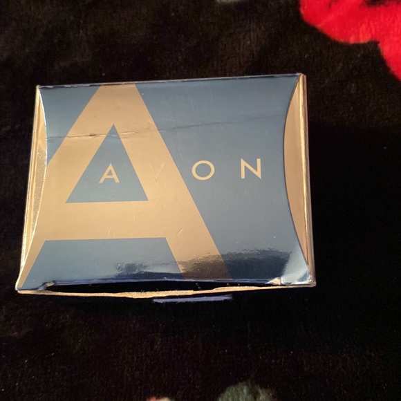 STERLING SILVER RHINESTONE ACCENTED DOLPHIN PENDANT AVON - Picture 7 of 9